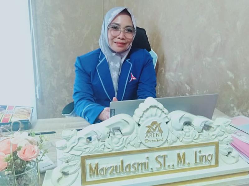 Direktur Arent Group Beri Apresiasi kepada Ibu Titi atas Dedikasi Pelestarian Anggrek